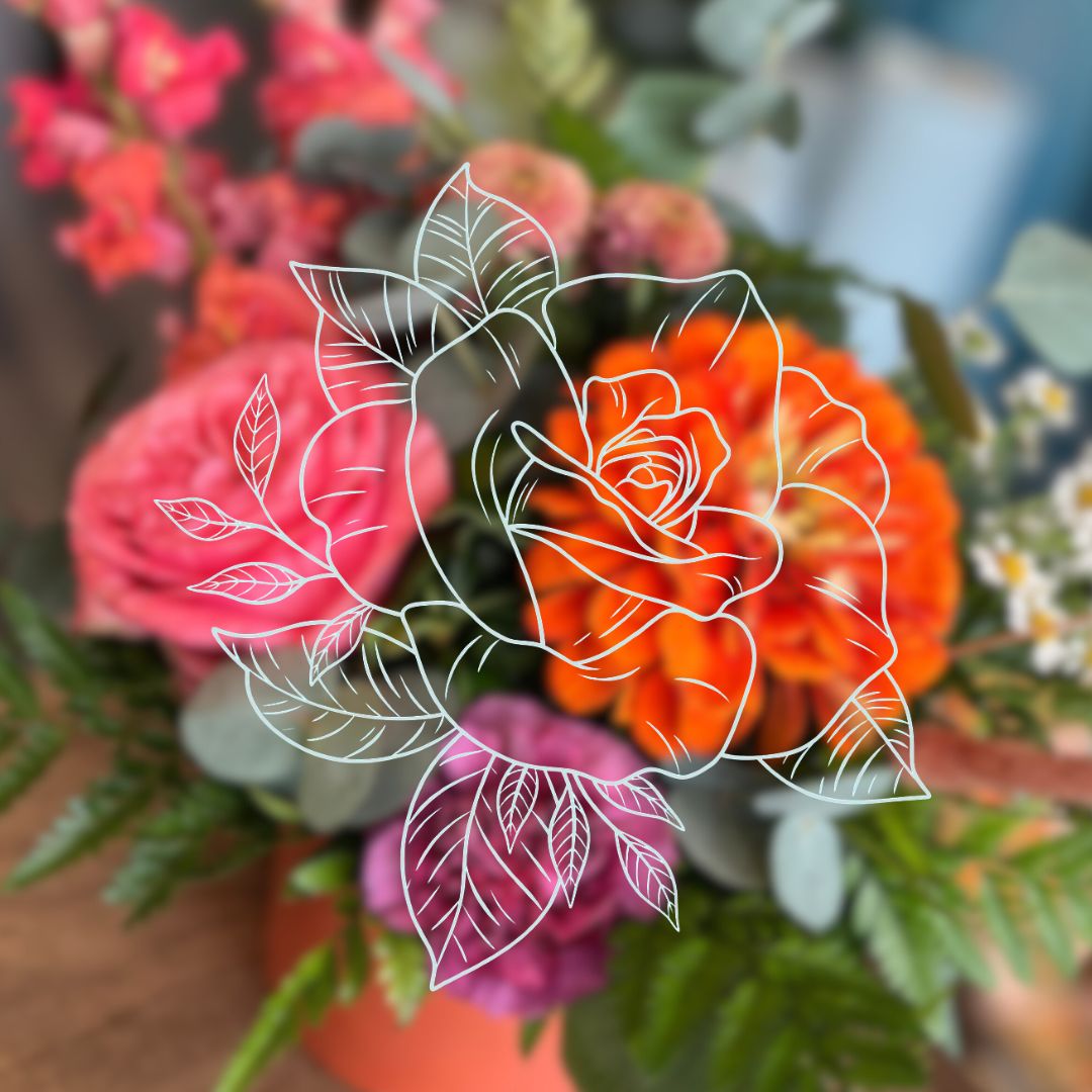 SUMMER HAND-TIED DESIGNER’S CHOICE